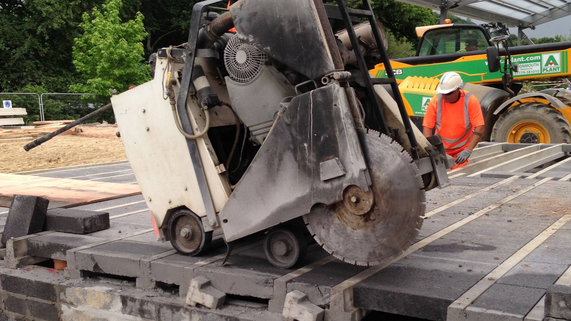 diamond flaw sawing in devon